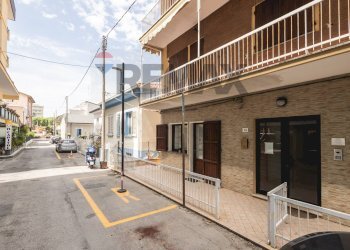 Edificio all\'aperto - Three-room apartment Rimini - photo 38