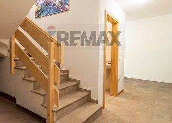 Scale - Four-room apartment Peio - photo 4