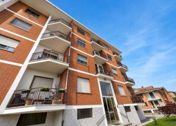 Facciata - Four-room apartment via Savonarola, 41, Carmagnola - photo 33