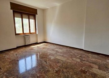 Camera da letto - Appartamento via Federico Dettoni, 48, Asti - foto 4