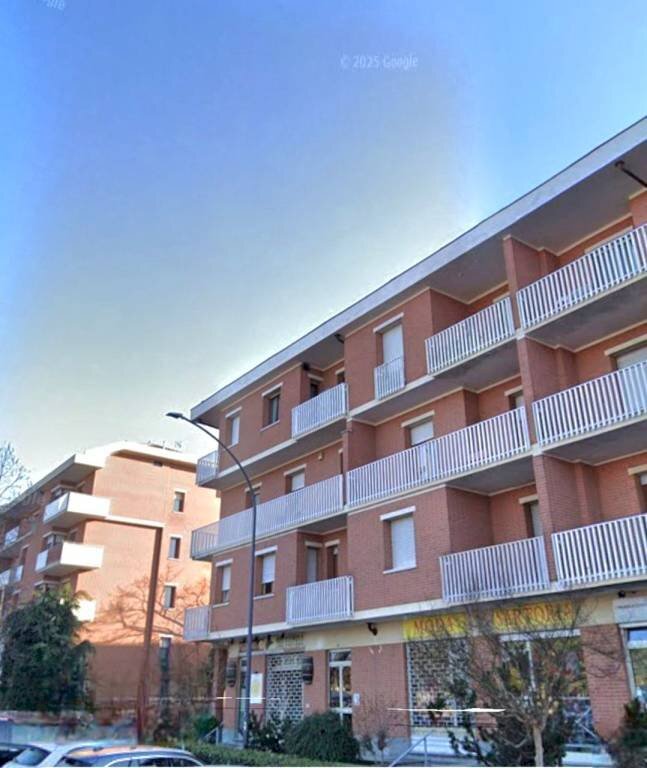 Facciata - Appartamento via Ugo Foscolo, 30, Asti - foto 1