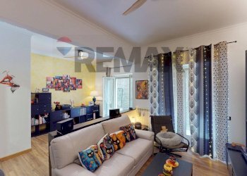 Soggiorno - Four-room apartment via Enrico Hillyer Giglioli
 
130, Genova - photo 1