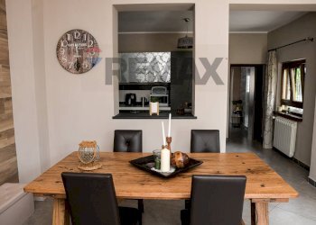 Sala da pranzo - Villa TAVERNA VECCHIA
 
15, Cervaro - foto 15