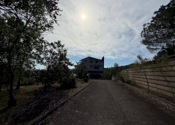 Foto 4 - Villa Strada  Provinciale  Santa Lucia Montegarofalo
 
6, Caiazzo - photo 4