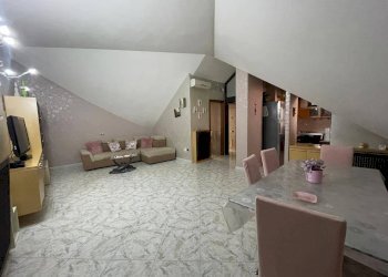 Foto 2 - Trilocale Via Marandola
 
33, San Prisco - foto 2