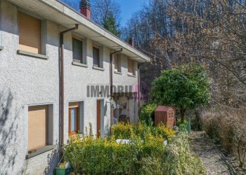 Foto 1 - Villa a Schiera Via Giacomo Notari
 
43, Ventasso - foto 1