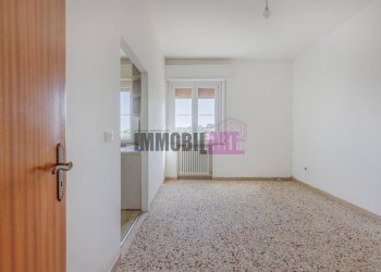 Foto 4 - Four-room apartment Via San Lorenzo A Monte
 
33, Rimini - photo 4
