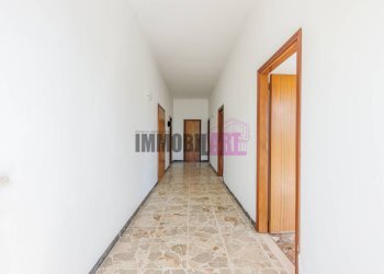 Foto 17 - Four-room apartment Via San Lorenzo A Monte
 
33, Rimini - photo 17