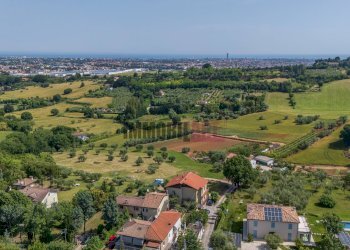 Foto 47 - Four-room apartment Via San Lorenzo A Monte
 
33, Rimini - photo 47