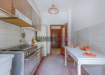 Foto 17 - Three-room apartment Via Maria Melato
 
3, Reggio nell'Emilia - photo 17