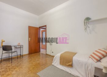 Foto 22 - Three-room apartment Via Maria Melato
 
3, Reggio nell'Emilia - photo 22