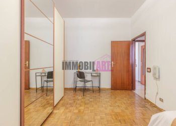 Foto 24 - Three-room apartment Via Maria Melato
 
3, Reggio nell'Emilia - photo 24