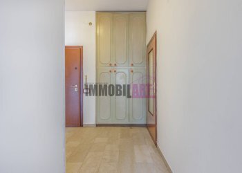Foto 34 - Three-room apartment Via Maria Melato
 
3, Reggio nell'Emilia - photo 34