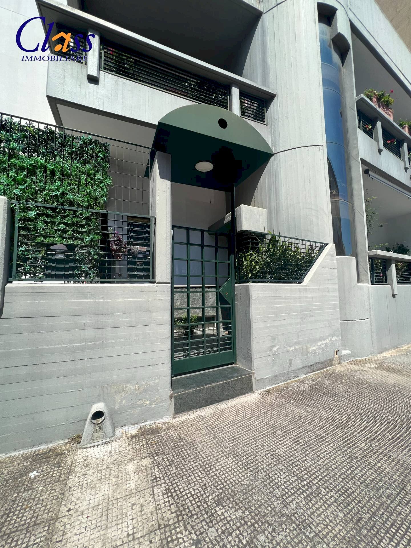 Foto 1 - Magazzino VIA CAIROLI, Giovinazzo - foto 1