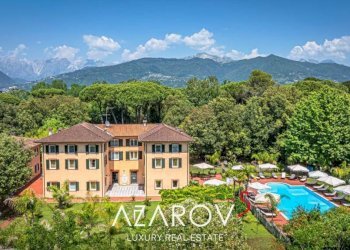 Piscina - Villa via Giuseppe Verdi, Massa - foto 13