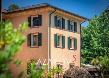 Facciata - Villa via Giuseppe Verdi, Massa - foto 41