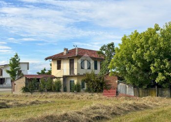 Rustico Via cese, Bianzè - foto 2