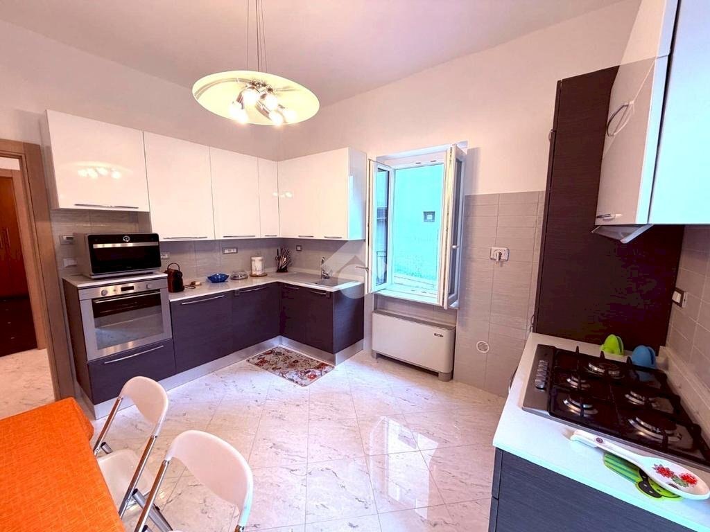 Porzione di casa Via Manlio Chiocchetti, Serra Riccò - foto 2