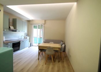 Appartamento Via Parioli, Borghetto Santo Spirito - foto 1