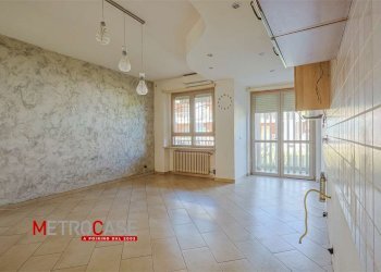 Three-room apartment Via Thaon di Revel, Poirino - photo 11