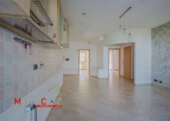 Three-room apartment Via Thaon di Revel, Poirino - photo 12