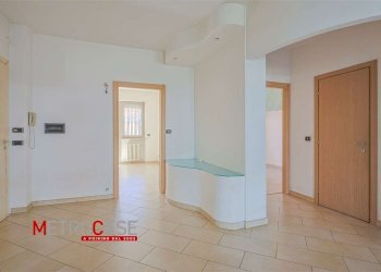 Three-room apartment Via Thaon di Revel, Poirino - photo 16
