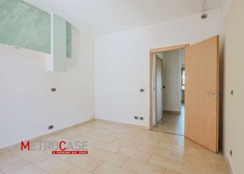 Three-room apartment Via Thaon di Revel, Poirino - photo 18