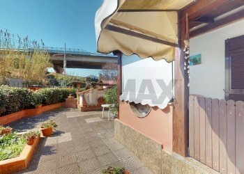 Casa indipendente via Pecorina, 64 
 Sarzana, Sarzana - foto 2
