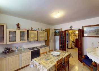Casa indipendente via Pecorina, 64 
 Sarzana, Sarzana - foto 10