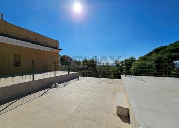 Trilocale Via Sant'alberto, 5 
 Sestri Ponente, Genova (zona Sestri Ponente) - foto 28