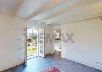 Casa indipendente Via Pozzoni, 17 H 
 Bolzaneto, Genova (zona Bolzaneto) - foto 9