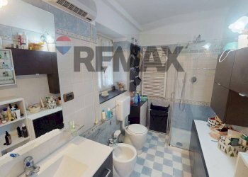 Semi-detached house Via Pozzoni, 19 
 Bolzaneto, Genova (neighborhood Bolzaneto) - photo 18