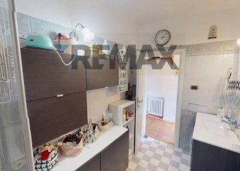 Semi-detached house Via Pozzoni, 19 
 Bolzaneto, Genova (neighborhood Bolzaneto) - photo 19