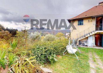 Semi-detached house Via Pozzoni, 19 
 Bolzaneto, Genova (neighborhood Bolzaneto) - photo 33
