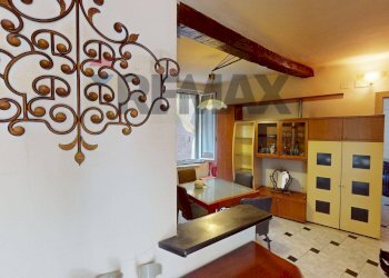 Two-room apartment Salita San Bartolomeo Carmine, 11 
 Centro, Genova (neighborhood Centro) - photo 2
