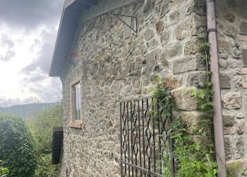 Casale Via Scanderaruola, snc 
 Comano, Comano - foto 17