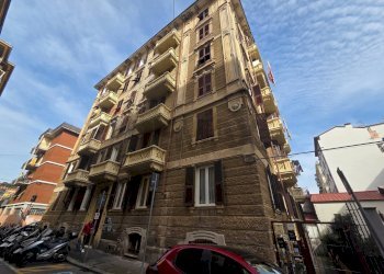 Monolocale Via Roma, 188 B 
 Zona Stazione F.s., La Spezia - foto 15