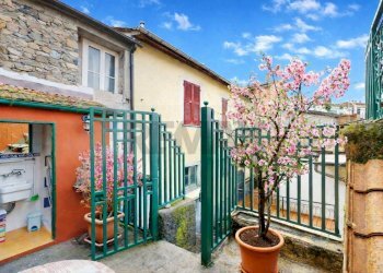 Casa semi indipendente Via Roma, 77 
 Carro, Carro - foto 10