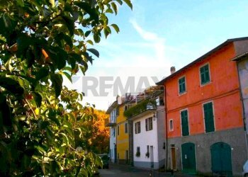 Casa semi indipendente Via Roma, 77 
 Carro, Carro - foto 30