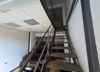 Garage - Parcheggio Via Pietro Toselli, 27R 
 S. Fruttuoso, Genova (zona San Fruttuoso) - foto 4