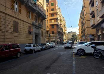 Garage - Parcheggio Via Pietro Toselli, 27R 
 S. Fruttuoso, Genova (zona San Fruttuoso) - foto 19