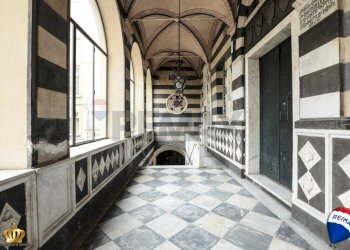 Office Salita Di San Francesco, 7 
 Centro Storico, Genova (neighborhood Centro Storico) - photo 1