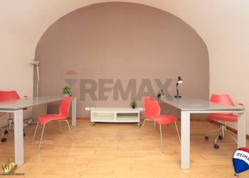Office Salita Di San Francesco, 7 
 Centro Storico, Genova (neighborhood Centro Storico) - photo 5