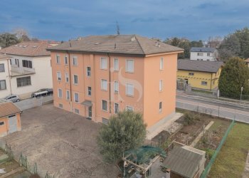 Cornate D\'Adda Via San Luigi Trilocale Affitto - Monolocale VIA SAN LUIGI, 4, Cornate d'Adda - foto 1
