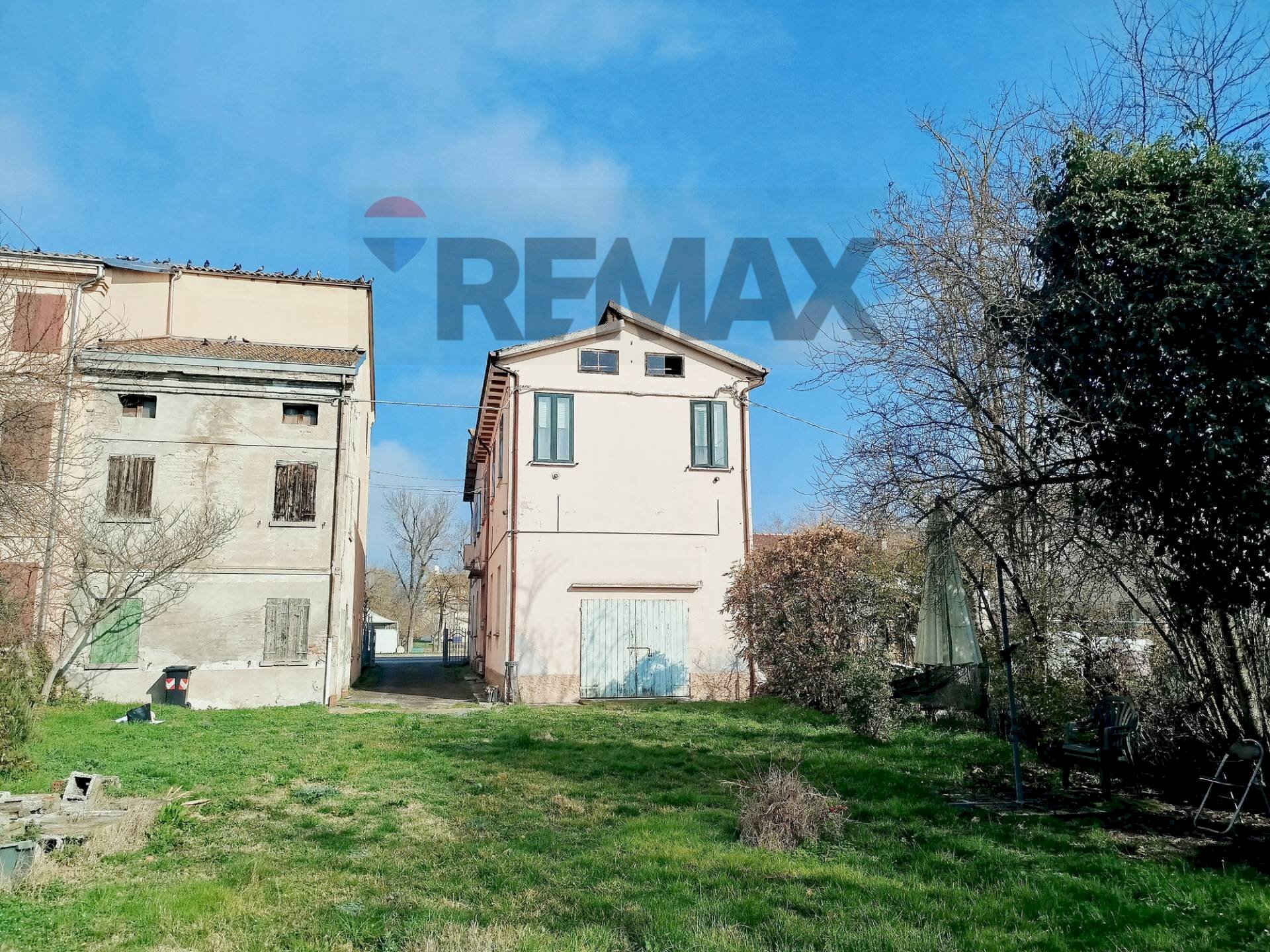 Casa indipendente San Martino Spino, Mirandola, Mirandola - foto 1