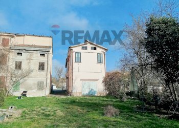 Casa indipendente San Martino Spino, Mirandola, Mirandola - foto 1