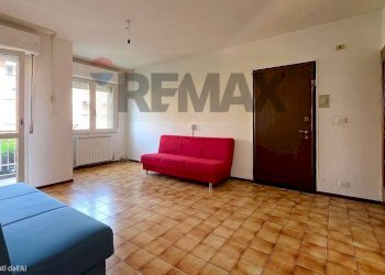 One-room apartment Settimo Torinese, TO, Settimo Torinese - photo 2