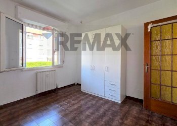 One-room apartment Settimo Torinese, TO, Settimo Torinese - photo 13