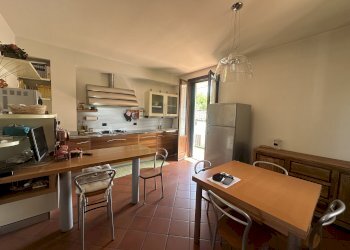 Cucina - Villa Unifamiliare Via XXV Aprile, 13, Castel Guelfo di Bologna - foto 9