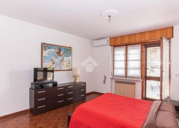 Semi-detached house Località barbetti, Ciriè - photo 16